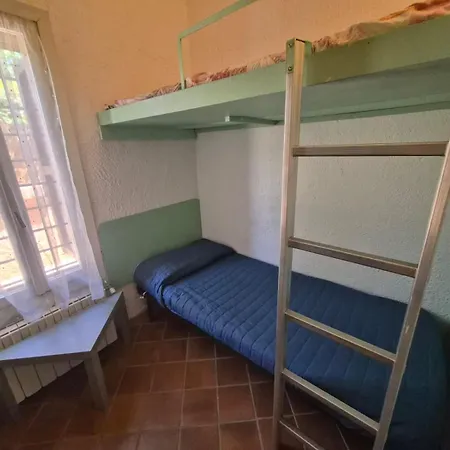 Anna By Elba Holidays Apartment *